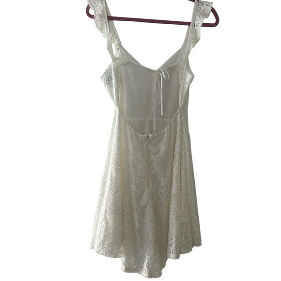 Lulus - White Lace Backless Dress - Picture 4 of 13